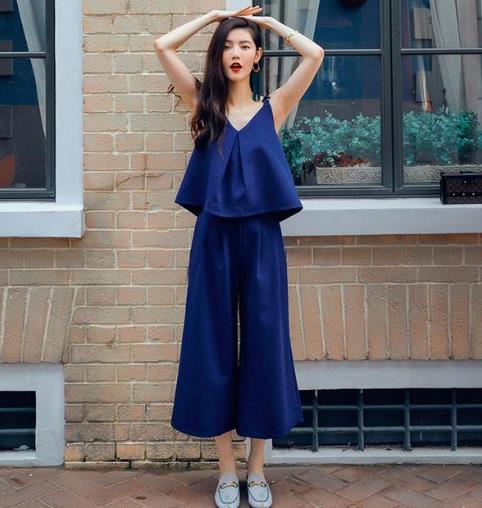 洋气女人都在买小套装了，2017这样穿巨时髦（图）