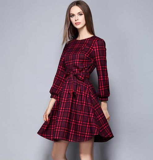 你最爱蝴蝶结出现在哪：5款蝴蝶结衬衫告诉你（图）