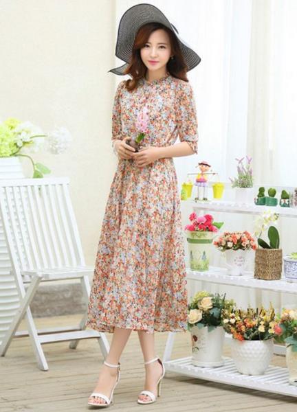 中长袖莫代尔棉连衣裙搭配：时尚连衣裙呈现妩媚性感