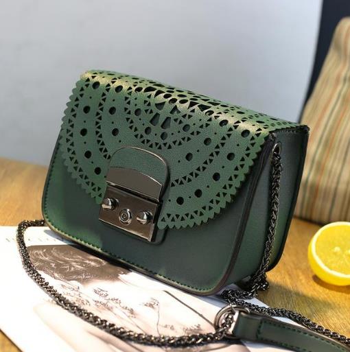 时尚圈新宠精致百搭链条小方包：简约小方包推荐（图)