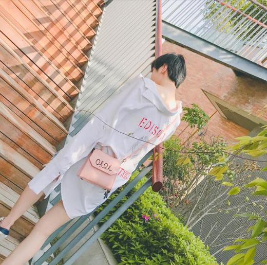 款式新颖的6款链条包：彰显着年轻一代张扬个性（图)