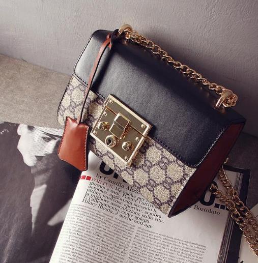 最值得收入囊中的5款链条刺绣单肩包：简约复古风