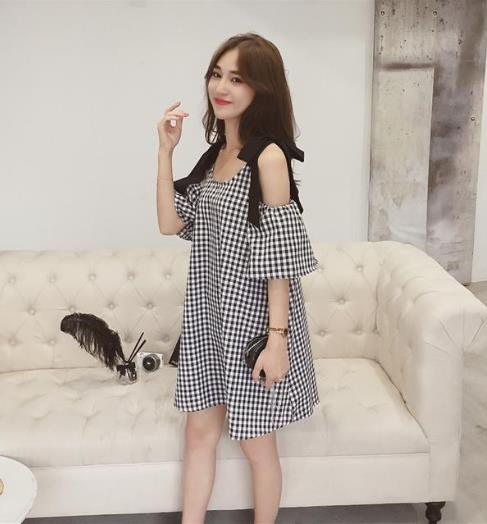 棉麻无袖格子连衣裙怎么搭配鞋子：文艺范十足（图）