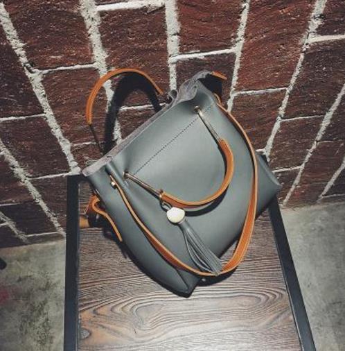 明星同款时尚百搭单肩包搭配:单肩包简约而不简单 明星同款时尚百搭单肩包搭配:单肩包简约而不简单