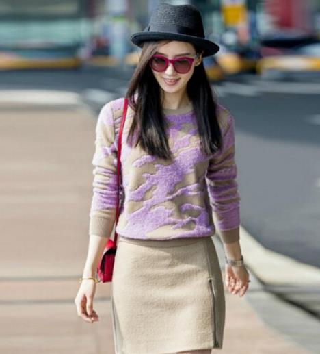 明星同款兔绒毛衣套装搭配：简约大方套装分享（图)