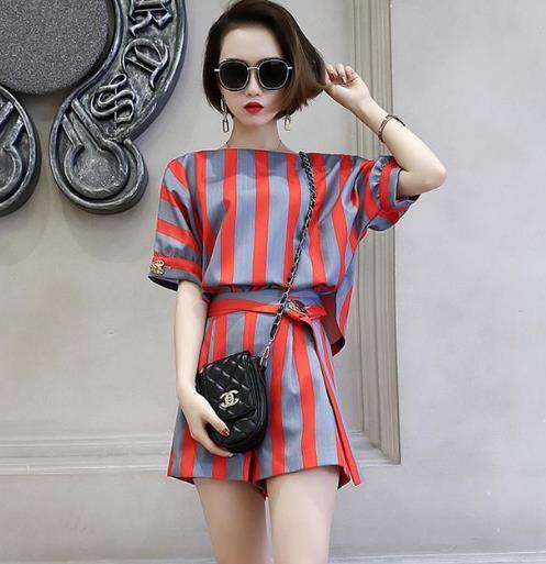 明星同款牛仔连体短裤：时尚显瘦连体短裤分享（图）