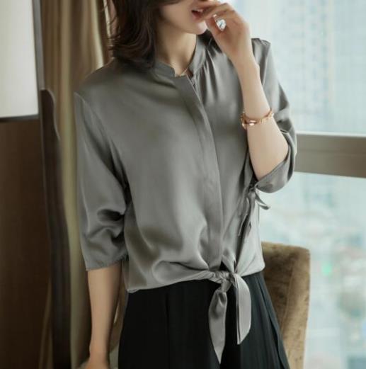 这5款圆领桑蚕丝短袖衬衫:彰显性感成熟女人味 这5款圆领桑蚕丝短袖衬衫:彰显性感成熟女人味