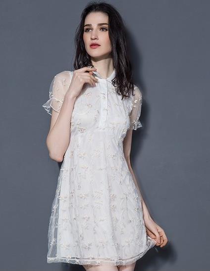 5款露背透视欧根纱碎花裙搭配：高端优雅女神范