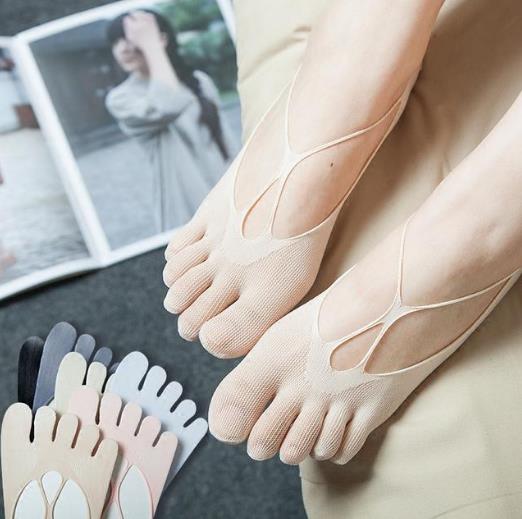 珍珠玻璃丝袜怎么搭配鞋子:时尚简约甜美风(图) 珍珠玻璃丝袜怎么搭配鞋子:时尚简约甜美风(图)