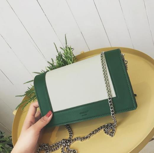 5款单肩撞色链条小方包搭配：打造简约欧美范（图）
