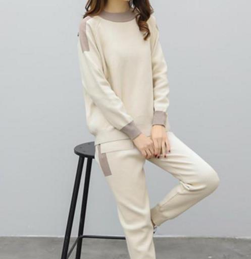 单穿打底都很美的条纹半身裙套装：少女感爆棚（图)