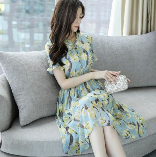 明星同款修身显瘦连衣裙搭配:5款彰显优雅名媛范 明星同款修身显瘦连衣裙搭配:5款彰显优雅名媛范