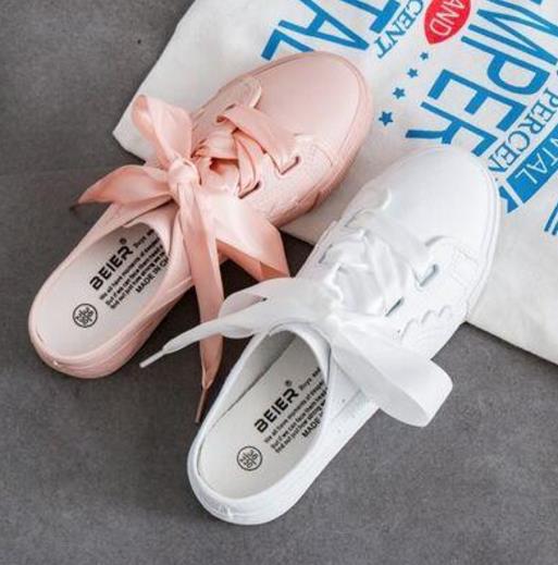 韩国做旧小脏鞋怎么搭配裤子:减龄时尚又百搭(图) 韩国做旧小脏鞋怎么搭配裤子:减龄时尚又百搭(图)