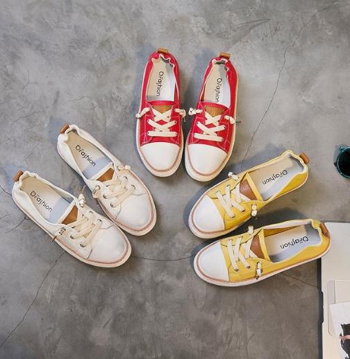 韩国做旧小脏鞋怎么搭配裤子:减龄时尚又百搭(图) 韩国做旧小脏鞋怎么搭配裤子:减龄时尚又百搭(图)