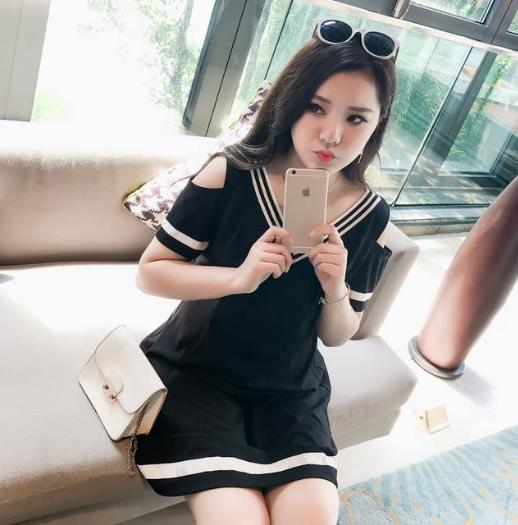胖mmV领露肩连衣裙搭配:显高显瘦连衣裙推荐(图) 胖mmV领露肩连衣裙搭配:显高显瘦连衣裙推荐(图)