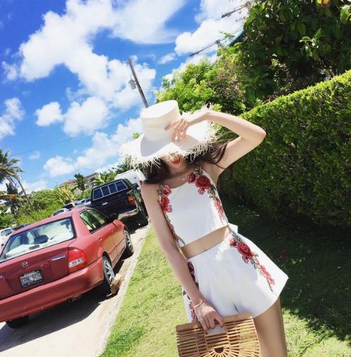 个性有范的短袖雪纺衫两件套就是美得理直气壮（图）