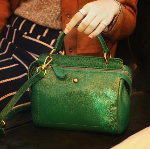 6款真皮单肩斜跨手提包：打造时尚复古风（图）