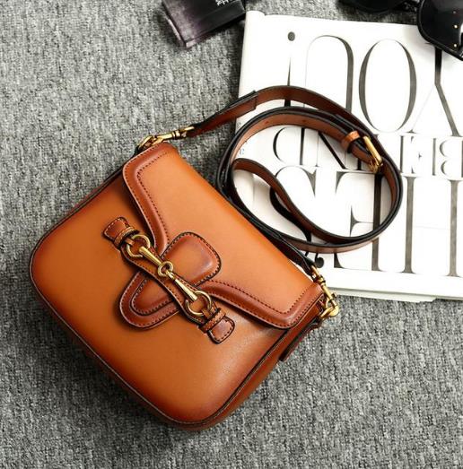 6款真皮单肩斜跨手提包：打造时尚复古风（图）