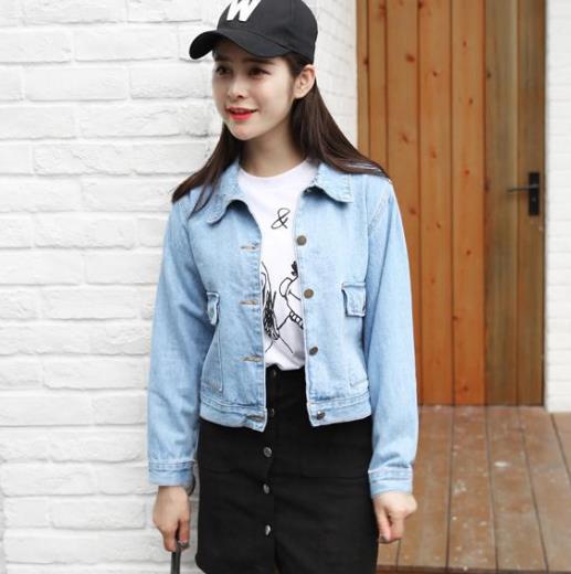 做旧牛仔外套怎么搭配:休闲百搭外套推荐(图) 做旧牛仔外套怎么搭配:休闲百搭外套推荐(图)