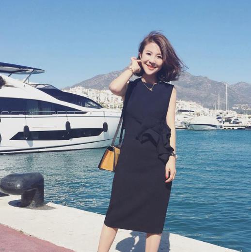 6款复古绣花A字裙搭配：清新减龄A字裙推荐（图）