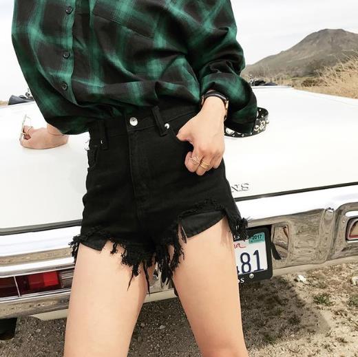 这么凉快的高腰宽松a字裤：显得腰这么细，你造吗？