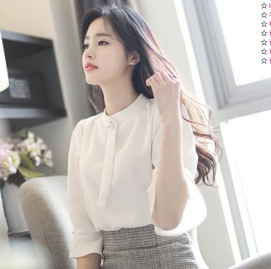 高腰裙搭配七分袖雪纺衬衫:打造秋日休闲范儿(图) 高腰裙搭配七分袖雪纺衬衫:打造秋日休闲范儿(图)