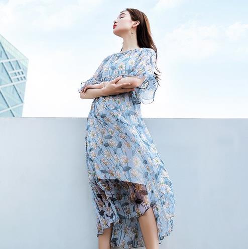 喇叭袖连衣裙:这样穿喇叭袖连衣裙一定耐看不俗气(图) 喇叭袖连衣裙:这样穿喇叭袖连衣裙一定耐看不俗气(图)