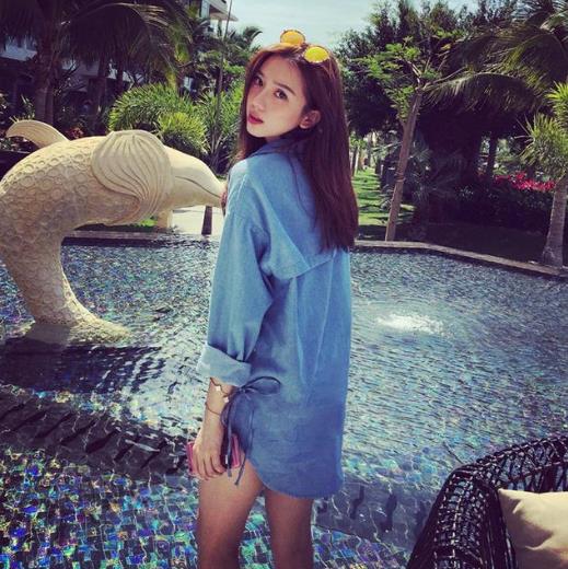 6款镂空刺绣轻薄牛仔衬衫：帅气性感又百搭（图）