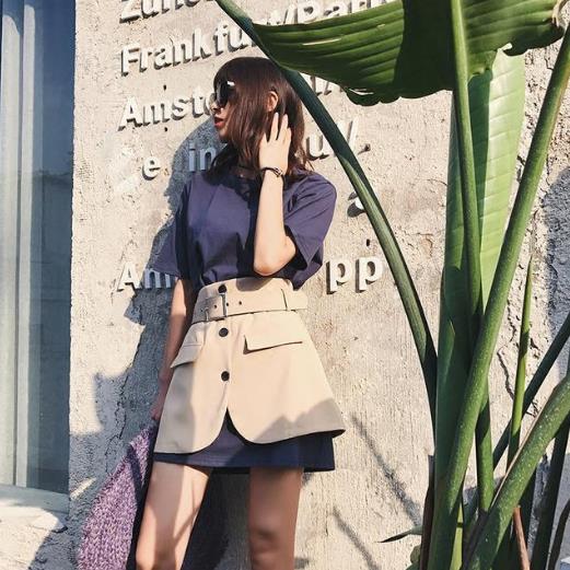 6款气质V领拼接连衣裙搭配：时尚大方连衣裙分享