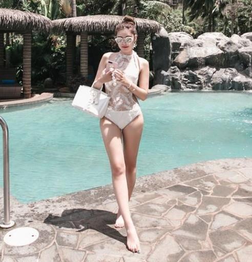 2017最流行这几款长袖蕾丝泳装：彰显性感迷人女神范