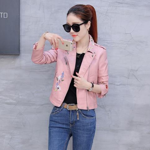 大翻领短款皮外套怎么搭配才能彰显时尚个性