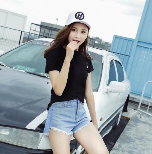 为什么女生都爱穿短裤 看完这些图片你就知道了 为什么女生都爱穿短裤 看完这些图片你就知道了