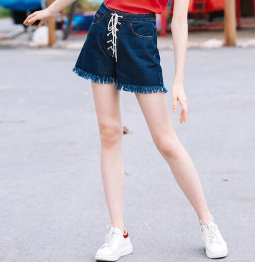 为什么女生都爱穿短裤 看完这些图片你就知道了
