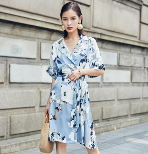 显瘦显气质衬衫裙搭配：打造浪漫女人味（图）