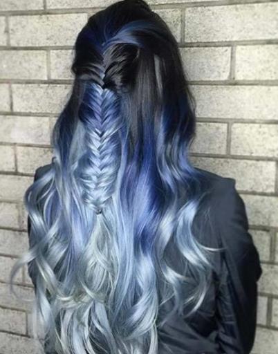 今年最流行什么染发色 时尚洋气水蓝色推荐