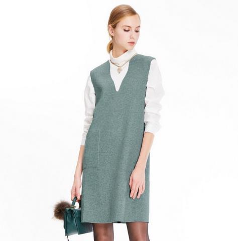 冬天不单调：百褶拼接毛呢裙搭配推荐（图）