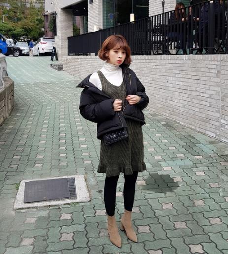 冬季羽绒服显瘦搭配:轻松穿出时髦范儿 冬季羽绒服显瘦搭配:轻松穿出时髦范儿