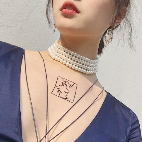 解锁时髦新功能：让项链占领你的美（图）