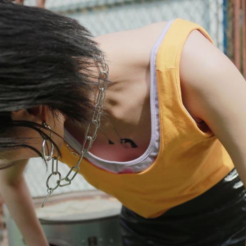 解锁时髦新功能：让项链占领你的美（图）