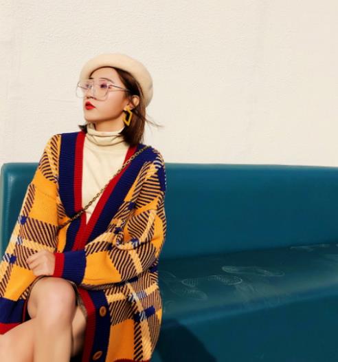 冬天耳环怎么搭配 时髦耳环让你美丽动人（图）