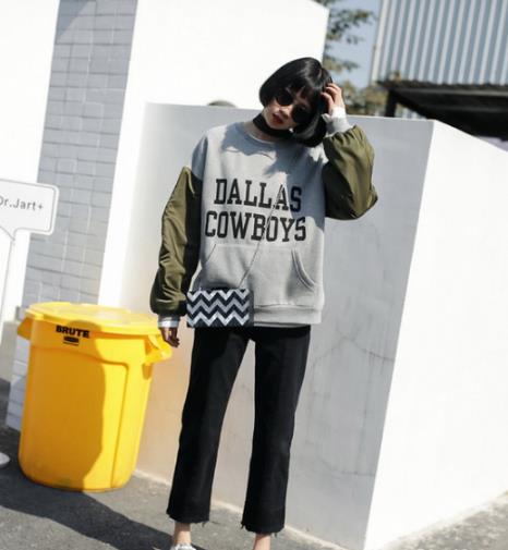 少女活力感满满的冬装 想变美就靠它（图）