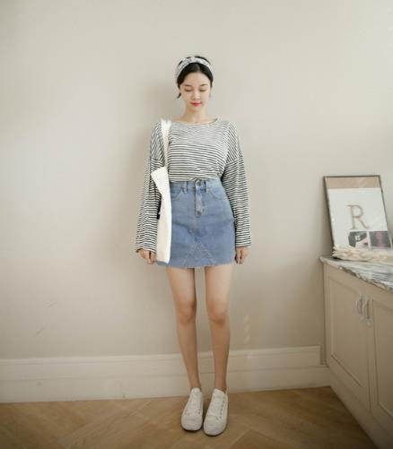 小个子秒变大长腿 牛仔半身裙的多种搭配分享