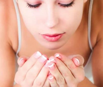 在家就可以自制简单又天然的牛奶面膜（图）