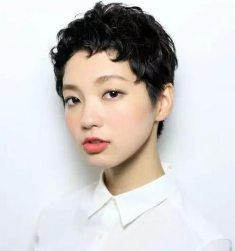 今年女生最流行韩式齐耳短发发型推荐（图）