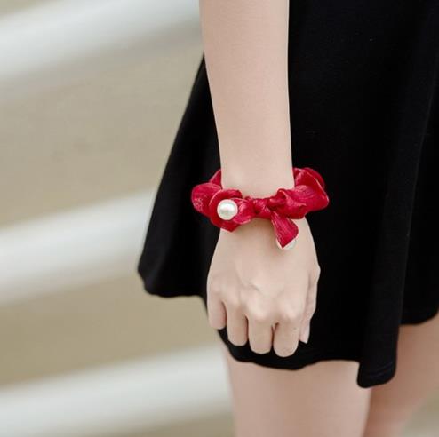 可爱的蝴蝶结发饰 瞬间变身时尚小清新（图）