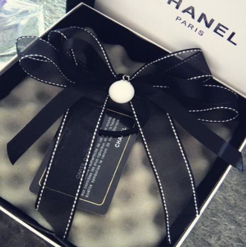 可爱的蝴蝶结发饰 瞬间变身时尚小清新（图）