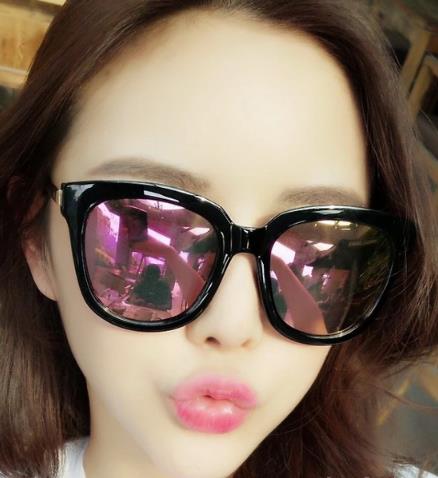 如何用墨镜来吸睛 时尚达人带你玩转墨镜（图）