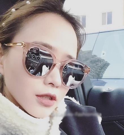 如何用墨镜来吸睛 时尚达人带你玩转墨镜（图）