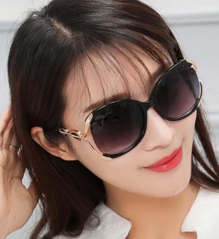 如何用墨镜来吸睛 时尚达人带你玩转墨镜（图）