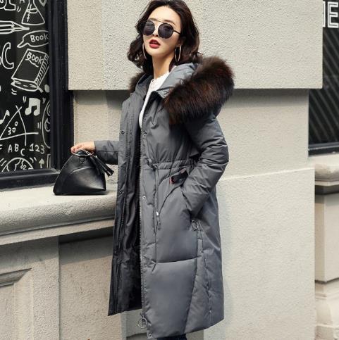 小个子该怎么挑选羽绒服 5款羽绒服显高显气质